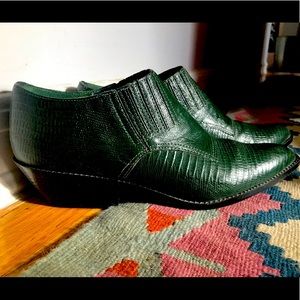 Vintage 90s green snake booties - 7.5